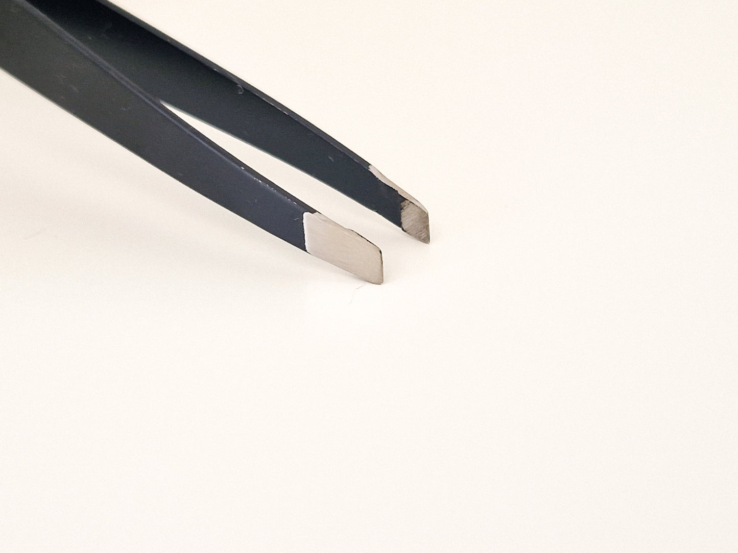 Tweezer